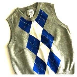 Boys Argyle sweater vest size 5/6